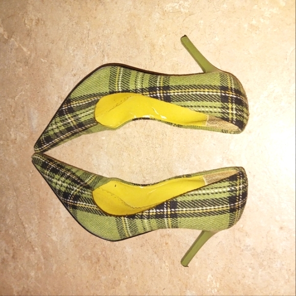 Vintage Chinese Laundry Green Plaid Pointy Toe Heels - Picture 2 of 10